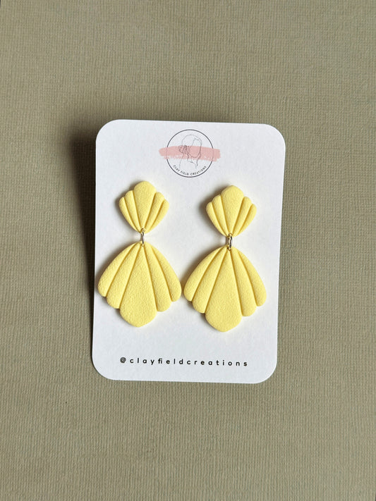 Pearly shell dangles - Lemon